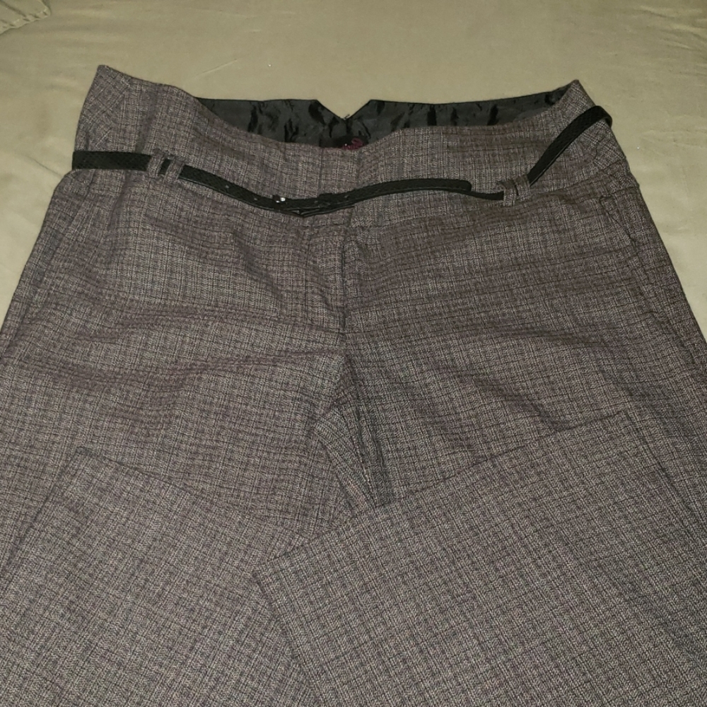 EUC Womens Pants